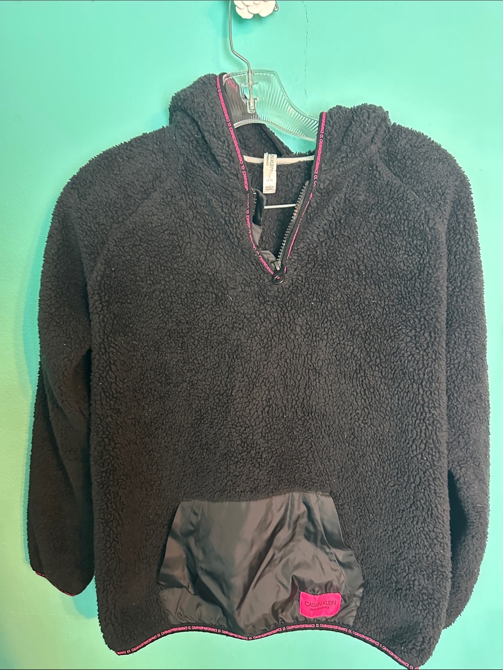 Calvin Klein Performance Black Fleece Pink Detail Hoodie Sweater L 14/16